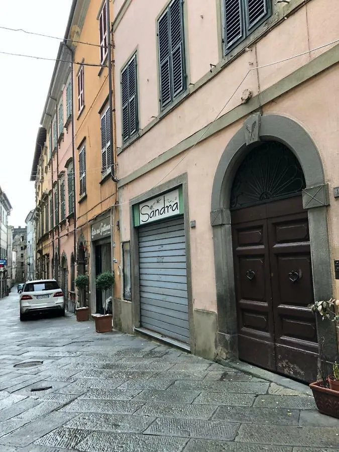ホテル Casa Cavour ポントレーモリ イタリア